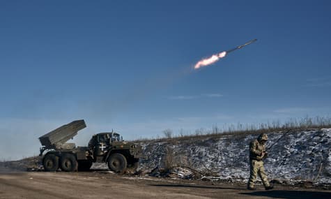Preparation of major US aid package, increased offensives in Donbas: last night's highlights