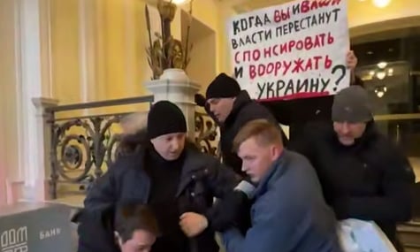 На посла Польщі в росії напали активісти руху, пов'язаного з партією путіна «Єдина росія» — «Агентство»