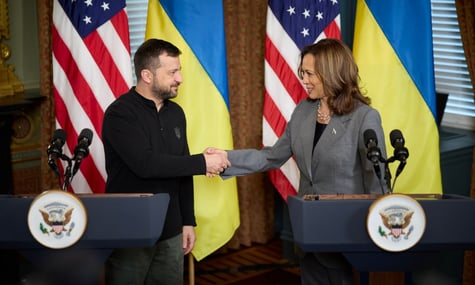 Гарріс просила Зеленського обрати собі наступника, якщо його вб’ють або захоплять у полон — WP