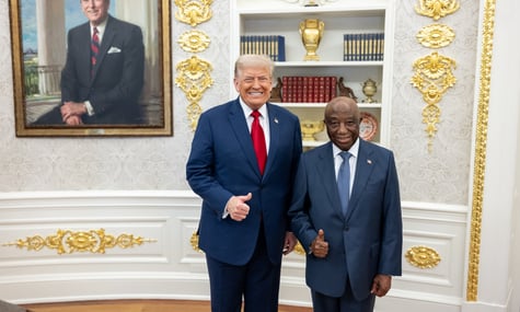 У Ліберії обурилися після того, як Трамп похвалив англійську їхнього президента. Це офіційна мова країни