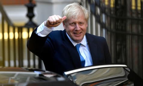 Роботу британського парламенту призупинять. Що сталося і як це вплине на Brexit?