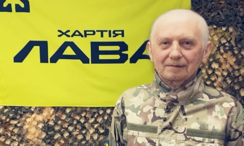 «Служба дуже омолоджує». Львівського блогера пана Романа мобілізували до полку БпЛА «Хартії»