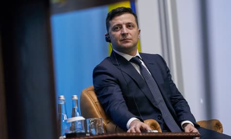 Ukraine’s Zelenskyy Endorses Bill Forbidding Return of Nationalized PrivatBank