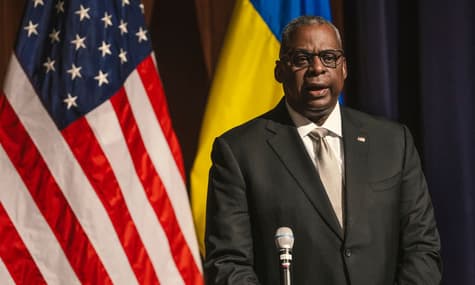 США інвестували близько $27 млрд в оборонні контракти для України