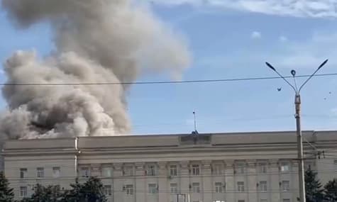 В Херсоне произошел взрыв в оккупационной администрации. Пропагандисты говорят, как раз проходило совещание (ДОПОЛНЕНО)