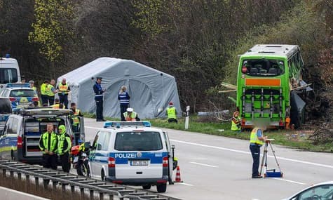 В Германии в аварии с экскурсионным автобусом, вероятно, погибла украинка. Еще две — ранены