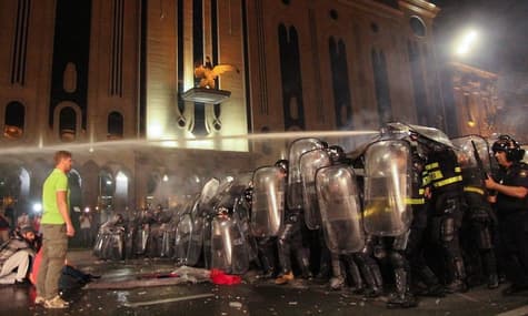 «Нині вже»: Грузия бунтует, Зеленский и бизнес, ВНО на 200, ЛГБТ-прайд