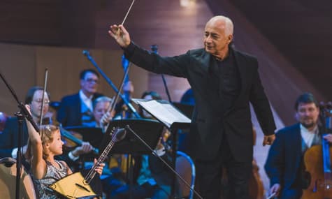 Народному артисту РФ та України Співакову «соромно» носити орден Лукашенка. А за анексію Криму йому не соромно