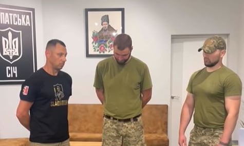 Військовий заявив, що представники ТЦК в Ужгороді образили ветерана з інвалідністю. Вони перепросили