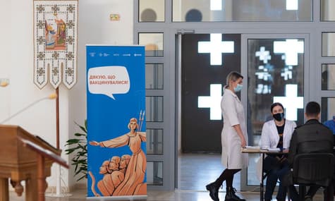 У храмах України відкривають пункти вакцинації. Яких конфесій?