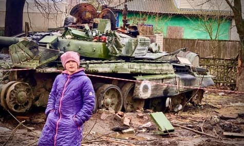 Держали в подвале, водили под конвоем, не давали лекарств: жители освобожденного села рассказали об отношении оккупантов