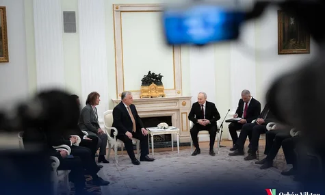 путін похвалив Орбана за «принципову позицію» щодо України