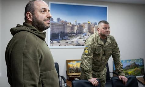 Умєров прокоментував чутки про звільнення Залужного: Якщо зміни будуть, я розповім
