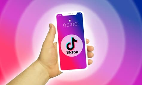 12-летняя девушка из Англии судится с TikTok из-за незаконного использования данных. Суд гарантировал ей анонимность