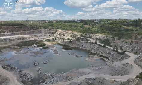 Незаконний видобуток граніту на 1,2 млрд грн. Правоохоронці оголосили підозру ліквідаторові на Кіровоградщині