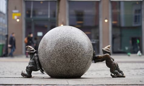 Эта работа — единственная надежда: как живется грузинским трудовым мигрантам в Польше