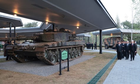 У музеї солдатів Північної Кореї, загиблих на війні у складі армії рф, виставили трофейну українську техніку