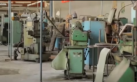 Різали завод на брухт, а «виторг» ішов на авто. ОГП оголосив нові підзори екскерівникам «Буревісника»