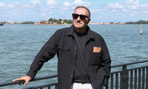 Віддати Крим і відкрити сухопутний коридор. У 2023 році Роднянський із другом путіна просували мирний план, але Зеленський відкинув його — FT