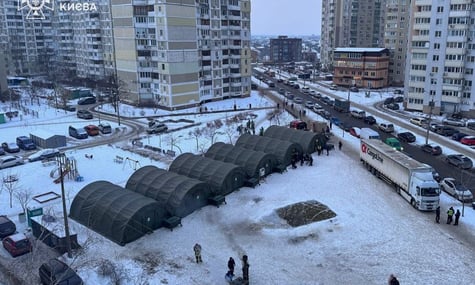 «Будемо робити туалети, як у селі» — голова Деснянської РДА про загрозу замерзання труб на Троєщині
