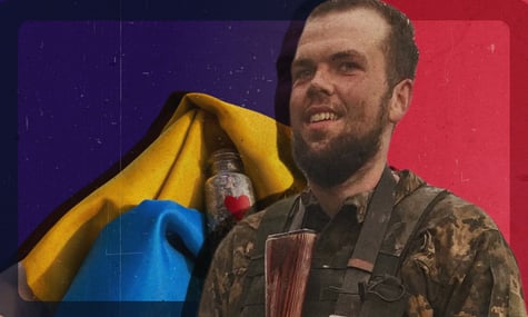Заповіт із мемами, похорон із блискітками та подорож світом після загибелі. Історія 23-річного добровольця Кості Стамбула