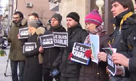#JeSuisCharlie: the demo of solidarity in front of the French Embassy in Kyiv