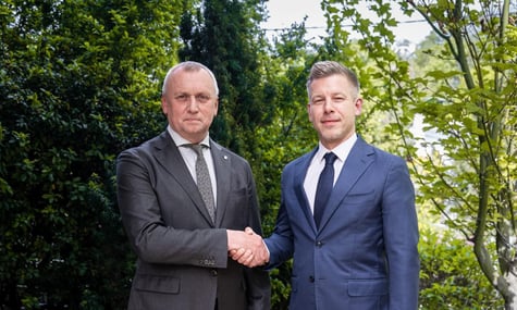 Очільник Берегового відкинув заяви про утиски прав угорської громади після зустрічі з Мадяром