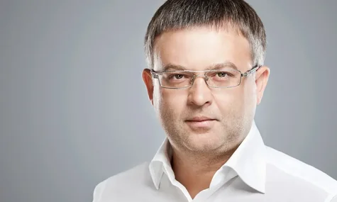 В Італії підтвердили, що українського банкіра Адаріча задушили, перш ніж викинути з вікна. У справі фігурує загадковий «Кирило»