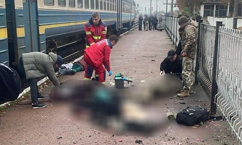На Житомирщині чоловік підірвав гранату на пероні вокзалу. Серед загиблих — прикордонниця (ОНОВЛЕНО)