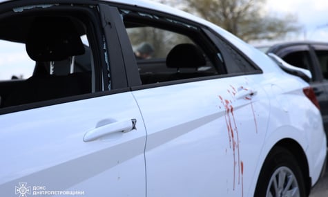 П’ять родин у горі. Дніпро — у жалобі за загиблими внаслідок російської атаки 14 квітня