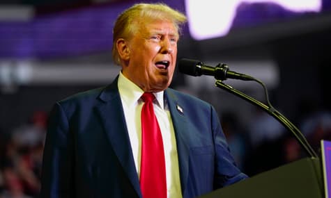 Советники Трампа объяснили, при каких условиях тот согласится продолжать военную помощь Украине