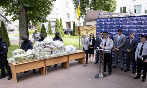 Поліція вилучила 400 кілограмів кокаїну та затримала шістьох учасників наркокартелю