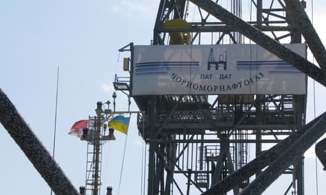 В окупованому Криму скаржаться, що ЗСУ вдарили по «вишках Бойка» у Чорному морі