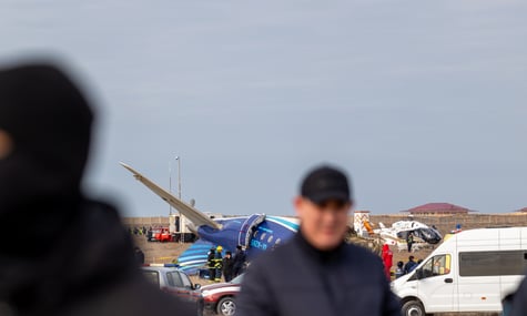 Авіатроща літака «Азербайджанських авіаліній». росія, яка визнала, що обстріляла борт, погодилася і на компенсації