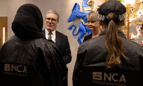 Глава МЗС Великої Британії закликала прем'єра Стармера піти у відставку — Sky News