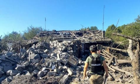 В Донецкой области двое погибших и пятеро раненых: оккупанты ударили из артиллерии и сбросили авиабомбу