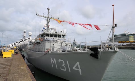 Україна отримала ще один протимінний корабель від Нідерландів