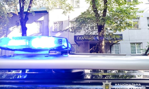 Один поліціянт загинув, також є поранені. У райвідділі поліції Рівного стався вибух (ДОПОВНЕНО)