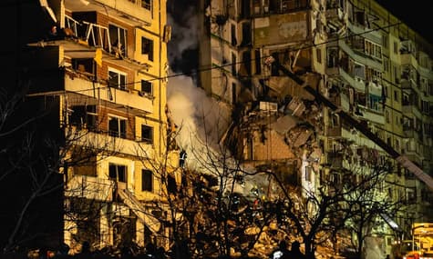 Rescue operation in Dnipro and tanks from Britain: last night's highlights