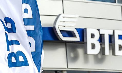 Українська «дочка» російського «ВТБ-Банку» запровадила ліміти на зняття готівки