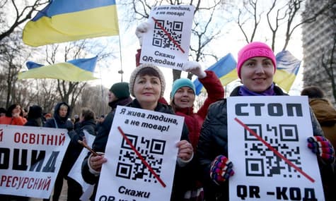 Марш противників вакцинації у Києві: у РНБО заявили про російський слід
