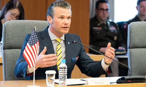 Конгресмени США погрожують утримати гроші на поїздки Гегсета, якщо той не покаже повне відео ударів по «наркочовнах»