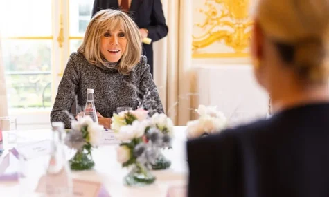 Донька Бріжит Макрон розповіла, що її мати страждає від «глибокої тривоги» через заяви про її стать