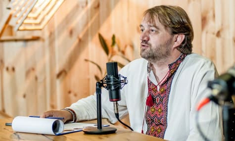Щеплення під час Covid-19, друга хвиля епідемії та масова вакцинація проти корони. Пояснює інфекціоніст Федір Лапій.