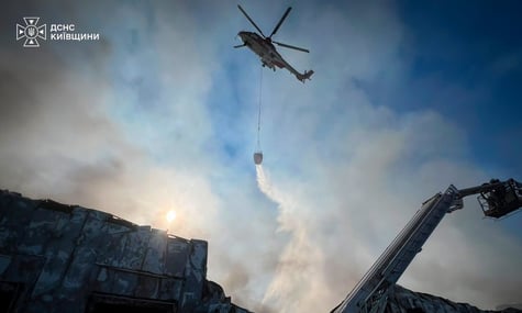 До 13 збільшилась кількість загиблих через масовану атаку на Київ. Рятувальники досі працюють на місцях ударів