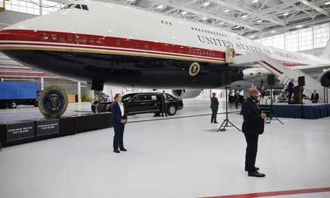 Літак Boeing 747, подарований Катаром