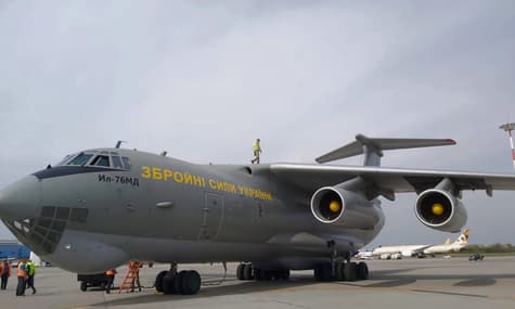 Українська військова авіація долучилась до транспортування медичних засобів у країни НАТО