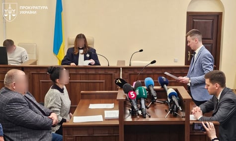 Суд над підозрюваними у службовій недбалості під час стрілянини в Києві, 21 квітня 2026 року