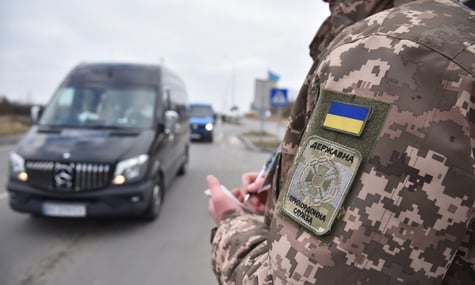 ДПСУ повідомляє про затримки на пункті пропуску Шегині — Медика. У поляків частково не працює база даних