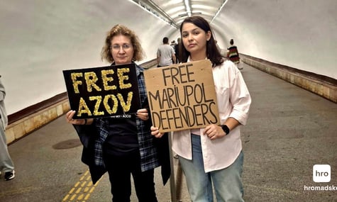 «У меня там все». В Киеве прошла акция-напоминание об украинских пленниках